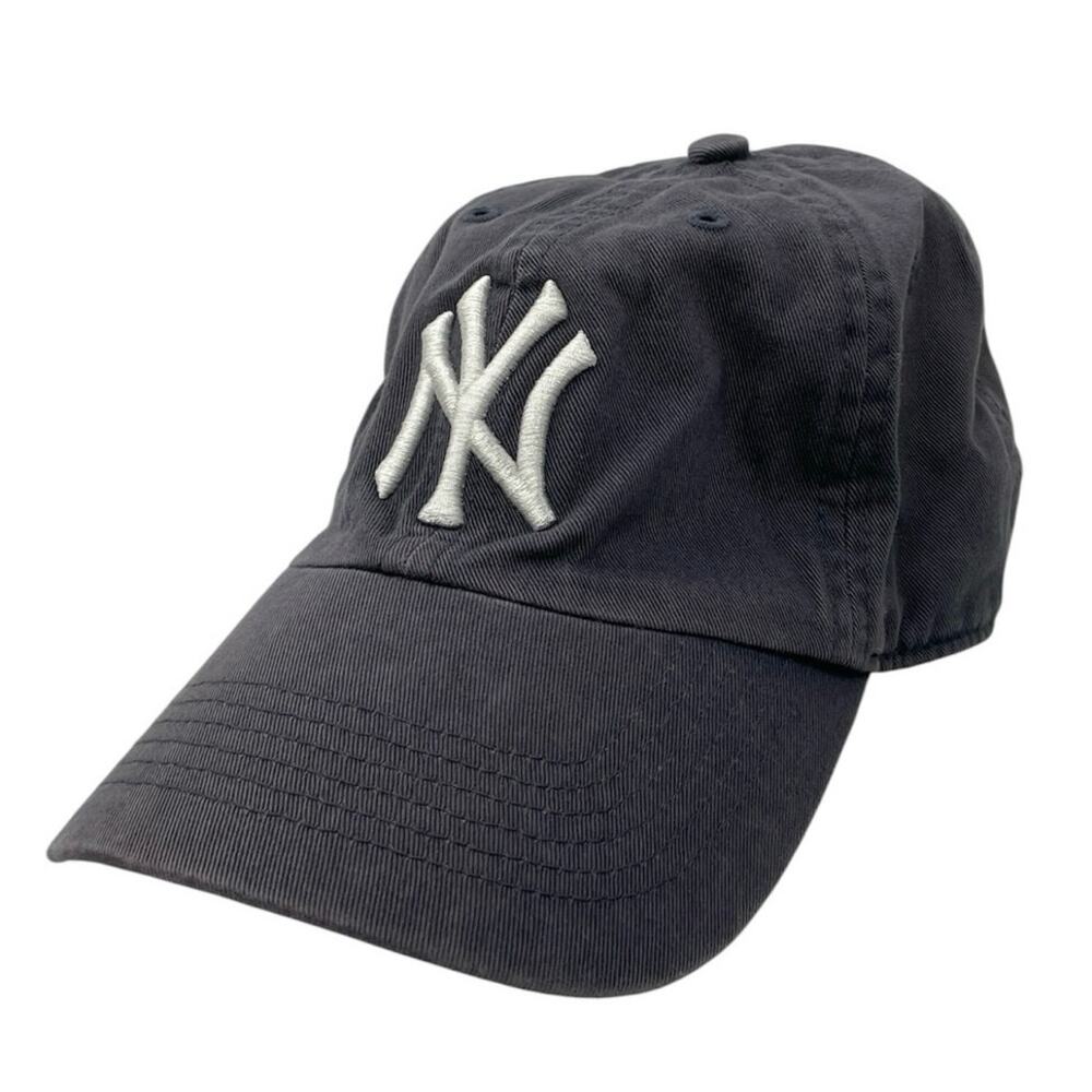 MLB General Merchandise New York Yankees Baseball Embroidered Baseball Cap Hat S